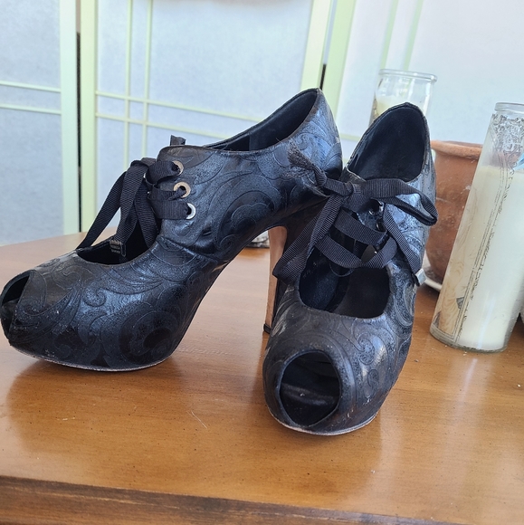 Black peep toe high heeled lace up booties size38 - Picture 9 of 13